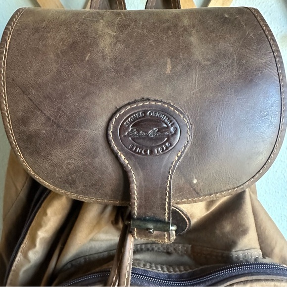 Vintage Eddie Bauer | Leather & Canvas Backpack - Picture 2 of 9